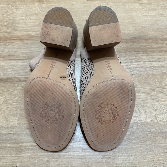 Vince Camuto Keannie Open Toe Sandal Tipsy Taupe Suede - Picture 8 of 8